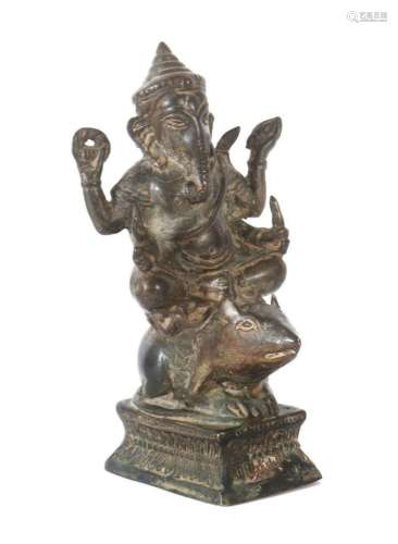 Ganesha auf Ratte wohl Kambodscha, 19./20. Jh., Bronze patin...