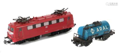 E-Lok und Wagen Märklin, Spur H0, Lok 3037, bez.: ''141 430-...