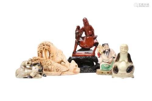 A GROUP OF FIVE CHINESE SOAPSTONE CARVINGS