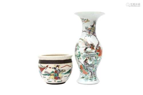 A CHINESE FAMILLE-VERTE VASE AND A SMALL JARDINIÈRE