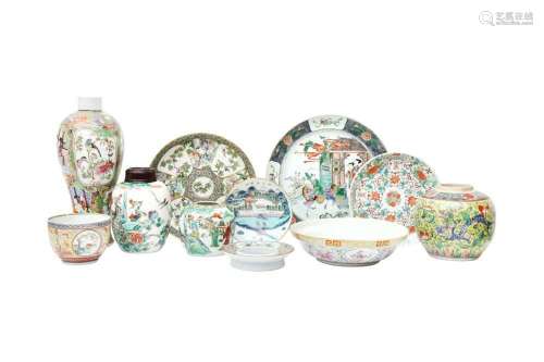 A SMALL COLLECTION OF CHINESE FAMILLE-ROSE PORCELAIN