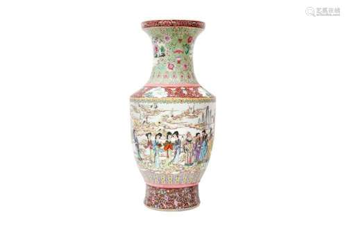 A LARGE CHINESE FAMILLE-ROSE `IMMORTAL LADIES` VASE