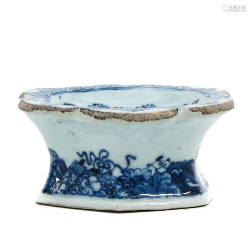 A Blue and White Salt Cellar