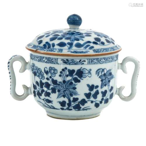 A Blue and White Covered Sugar Pot