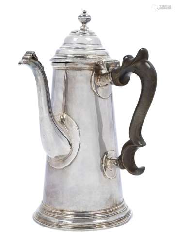 A Queen Anne Britannia silver coffee pot, London, 1711, prob...
