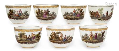 Seven Amstel porcelain teabowls