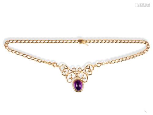 Gold chain, With a cabochon cut amethyst, Length 39 cm