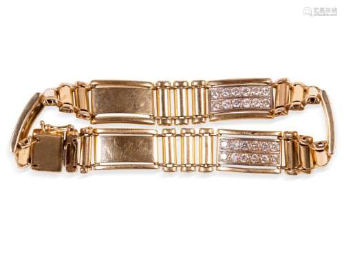 Bracelet, 14 ct gold, Set with 18 brilliant-cut diamonds, to...