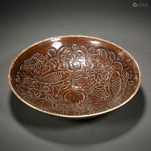 Ming  Dynasty,Black Glaze Flower Plate