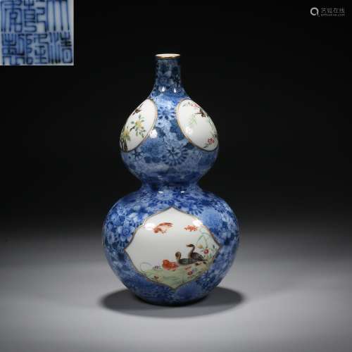 Qing Dynasty,Blue and White Open Window Gourd Bottle