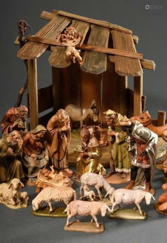 Weihnachtskrippe mit 24 Figuren, Holz geschnitzt und bemalt,...