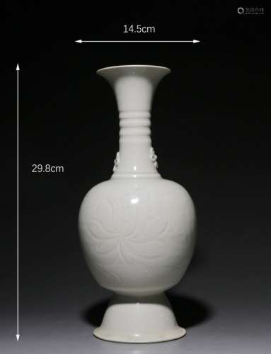 Chinese White Glazed Porcelain Guanyin Vase