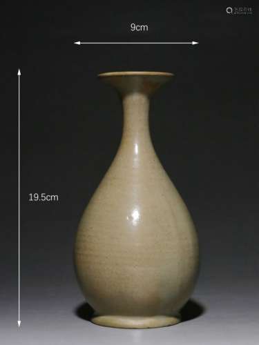 Song Chinese Ru Ware Porcelain Vase