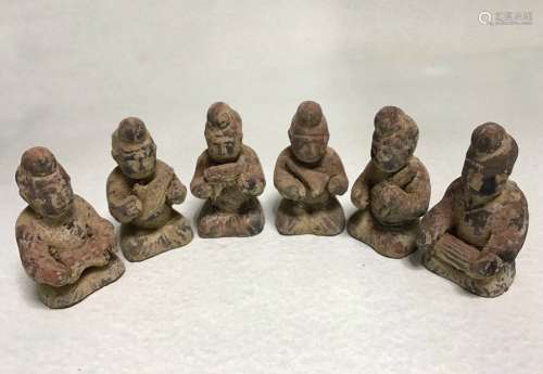 Group of Chinese Ceramic Figurines