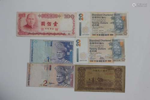 Six Worldwide Paper Money