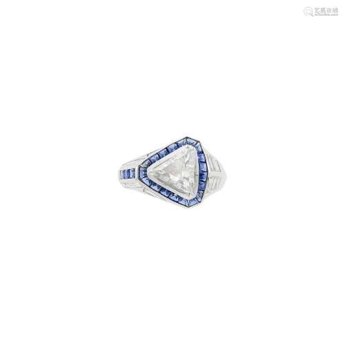 Moba White Gold, Diamond and Sapphire Ring