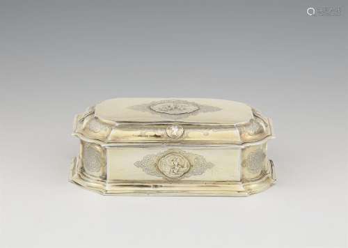 A large Augsburg Régence silver gilt box