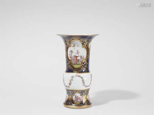 A Meissen porcelain vase with Hoeroldt Chinoseries