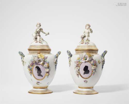 A pair of early Neoclassical Royal Copenhagen vases