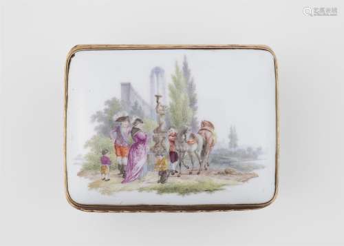 A porcelain snuff box with motifs after Philips Wouwerman