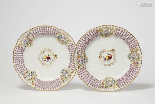 A pair of Meissen porcelain dessert plates from the "Sc...