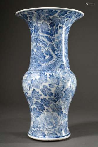 Chinesische Gu Porzellan Vase mit blassem floralem Blaumaler...