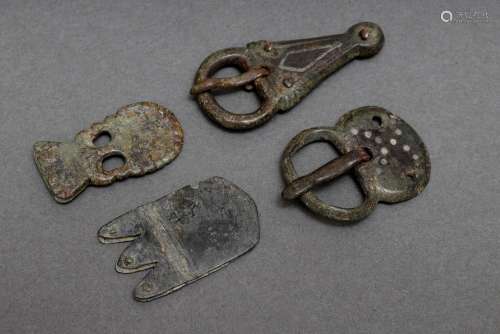 4 Diverse Teile Bronze Gürtelbeschläge aus der Völkerwanderu...