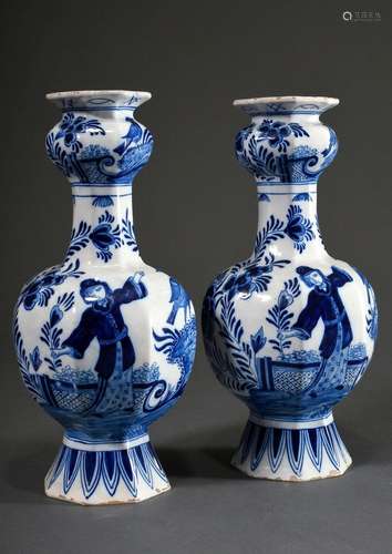 Paar Delft Knoblauchvasen mit Blaumalerei Dekor „Chinoiserie...