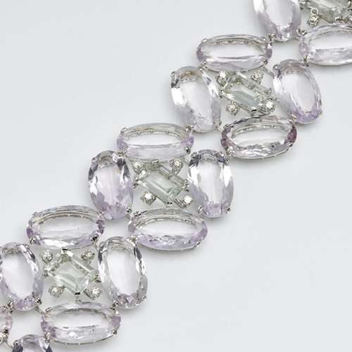 Breites Amethyst-Armband mit Brillanten