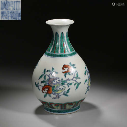 Qing Dynasty of China,Fighting Colors Jade Pot Spring Bottle