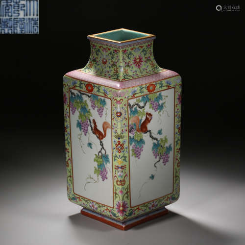 Qing Dynasty of China,Famille Rose Flower Square Bottle