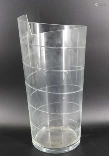 Midcentury Signed Carlo Moretti Glass Vase.