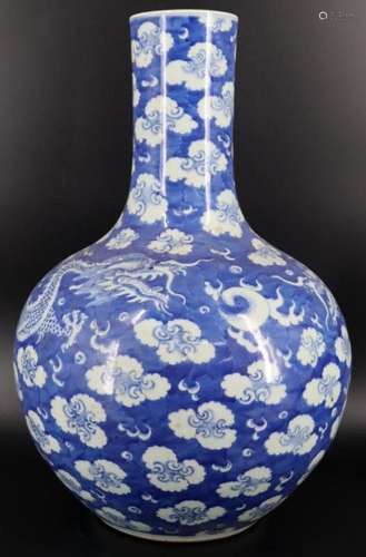 Large Chinese Blue and White Dragon Vase.