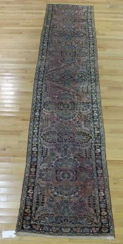 Antique And Finely Hand Woven Sarouk Style.
