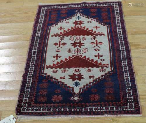 Vintage & Finely Hand Woven Area Carpet.