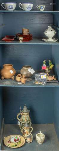 Four shelves of decorative art including Spode Tradwinds cup...