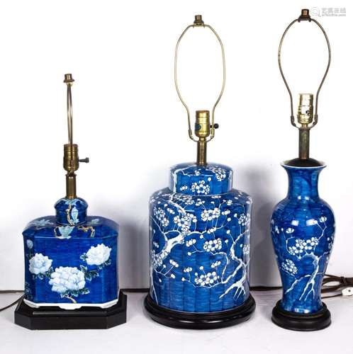 (Lot of 3) Chinese blue and white porcelain table lamps