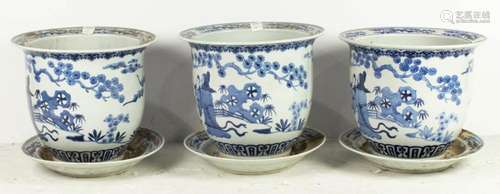 (lot of 3) Chinese blue and white planters and trays