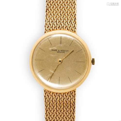 A fourteen karat gold wristwatch, Baume & Mercier