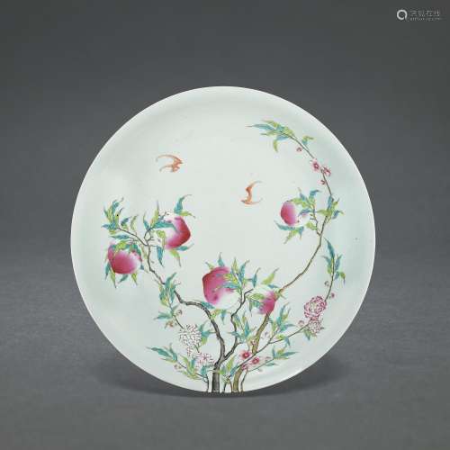 A LARGE FAMILLE ROSE ‘NINE PEACHES’ DISH