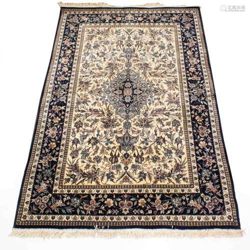 Indo Tabriz carpet