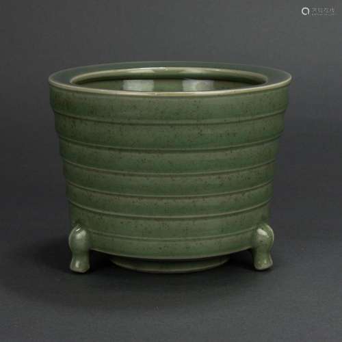 Chinese Longquan celadon glazed tripod censer