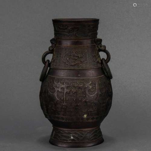 Chinese archaistic bronze hu vase
