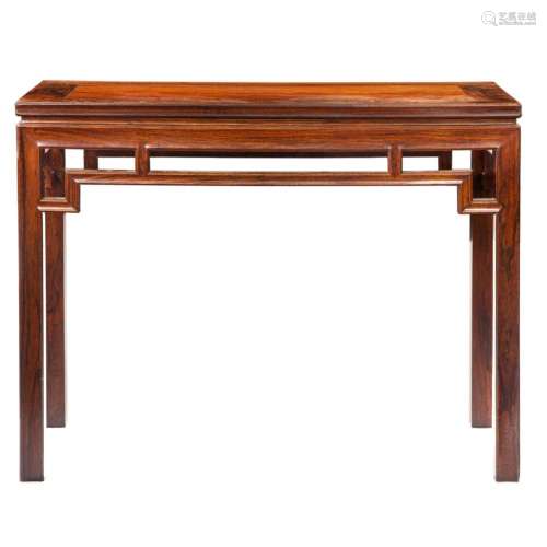 Chinese huanghuali corner-leg table