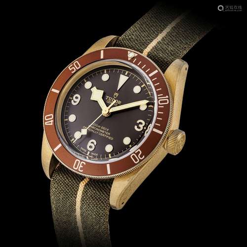 TUDOR. A BRONZE AUTOMATIC WRISTWATCH WITH SWEEP CENTRE SECON...