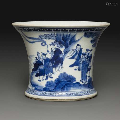 JARDINIÈRE<br />
en porcelaine et émail bleu sous couverte, ...