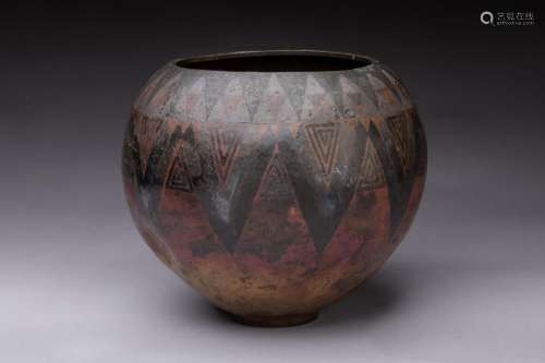 Claudius Linossier (1893-1953)<br />
Vase de forme boule à c...