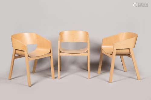 Alex Gufler (né en 2002)<br />
Série de six fauteuils modèle...