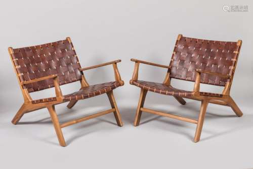 Olivier de Schrijver (né en 1958)<br />
Paire fauteuils modè...
