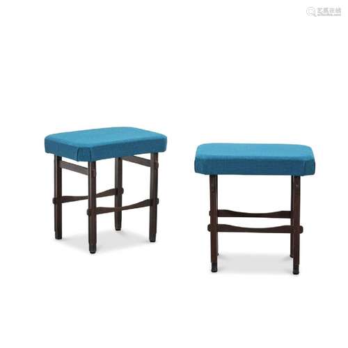 DUE SGABELLI - Two stools